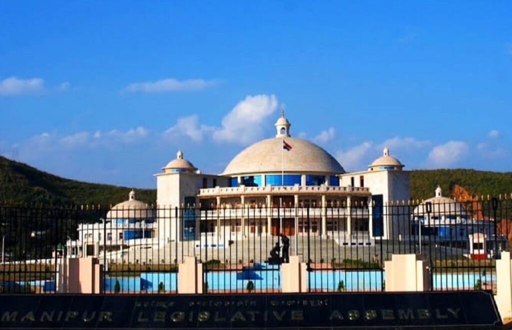 মনিপুরদা জে দি য়ুগী এম এল এ মঙাগী মরায়বক করি ওইগদগে হায়বসি তম্বা ঙমদবা ফীভমদা লৈখ্রে