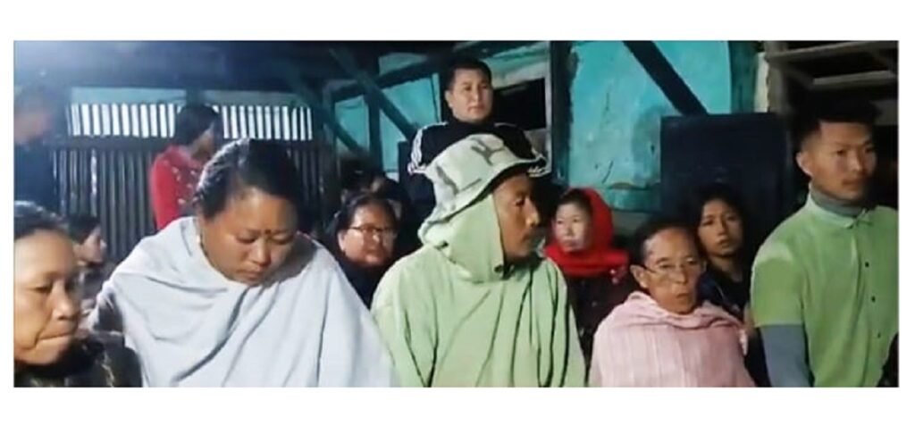 মহৈরোই ৩১ ঙসিদগী হৌগদৌরিবা ঐচ এস এল সি এগজামিনেসন শরুক য়াবা ঙম্লোইদৌরে, গার্জিয়ানশিং মৈ হৌনা শাউখ্রে