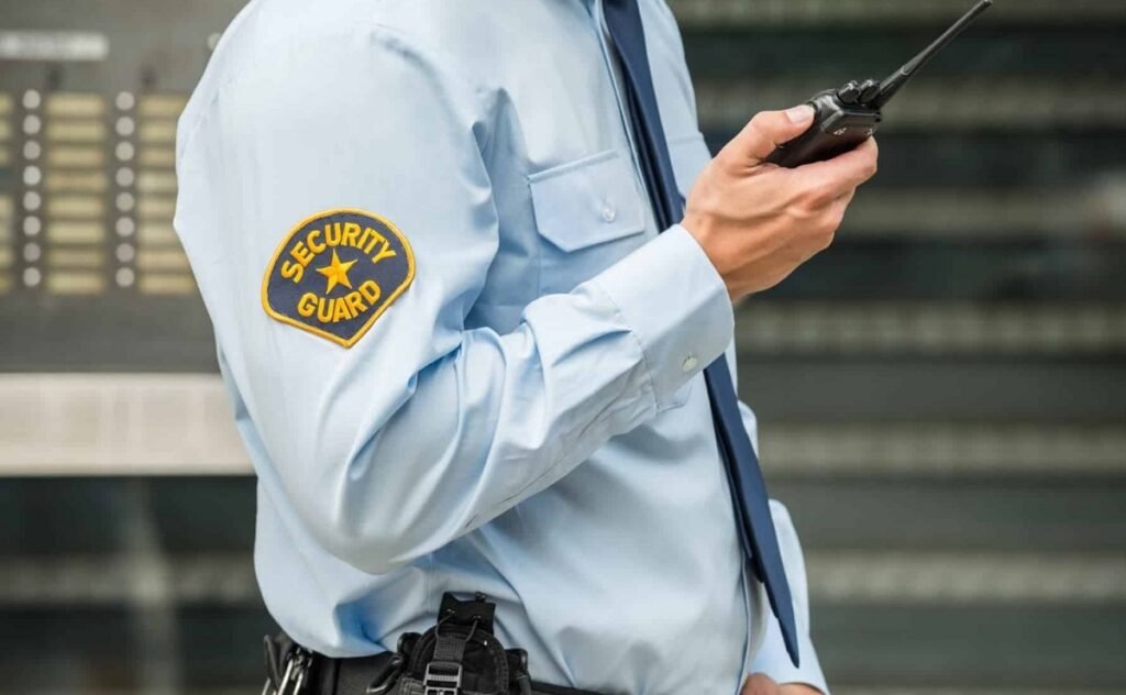 সেক্যুরিটি গার্দ ওইনা থবক তৌবা নহা অমা শকখঙদবশিংনা মখোঙদা কাপ্লম্লে, লায়কন্নখ্রে