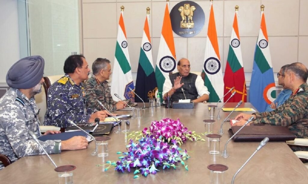 রাজনাথনা চ্যের লৌদুনা নেস্নেল সেক্যুরিটিগী ফীভম রিভ্যু তৌখ্রে