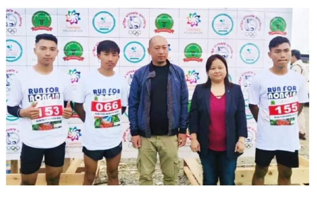 ঊখ্রূলদা রন ফোর নোংইন, ট্রাশ মরাথোন পাঙথোকখ্রে