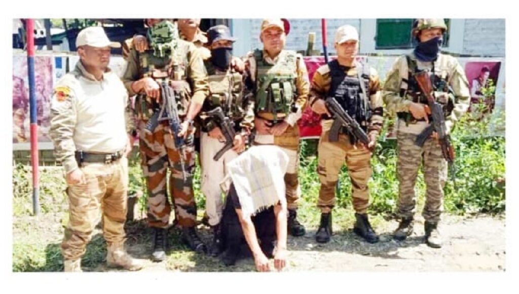 কম্বাইন ফোর্সনা প্রিপাক ভি সি- রেদ আর্মীগী মীওই অমা ফাগৎপা ঙমখ্রে