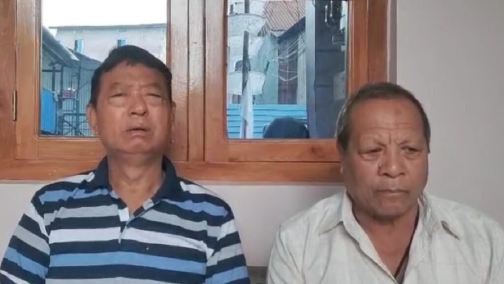 সেন্টর অমসুং ষ্টেট লৈঙাক্না কম্যুনিটি খূদীঙমক্তা চপ মান্নবা মীৎয়েংদা আইন চৎনহল্লবদি ঈং-তপ্পা, চাওখৎপা লমদম অমা ওইগনি: তোম্বা