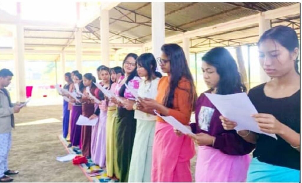 নিঙোল ক্লবকি নৌনা থৌ পুরগদবা থৌমীশিং ৱাশক লৌখ্রে