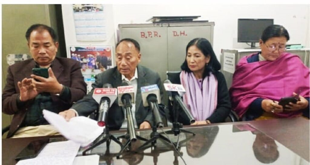 বিষ্ণুপুর দিষ্ট্রিক্ট হোস্পিটাল মতমগা চূননা শেমগৎকদৌরি