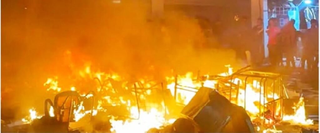 বংলাদেশ নৌনা অমুক মৈ চাকখৎলক্লে