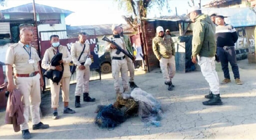 উচেক-লাং ৪ ফাগৎলগা ফোরেষ্ট ওফিস মমাঙদা মৈ থাদুনা মাঙহনখ্রে