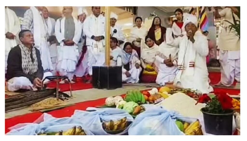 এম পি, নিংথৌ লৈসেম্বা সনাজাউবনা ইমোইনু শঙলেন শঙ্গারদুনা মীয়ামদা খূৎশীন্নখ্রে