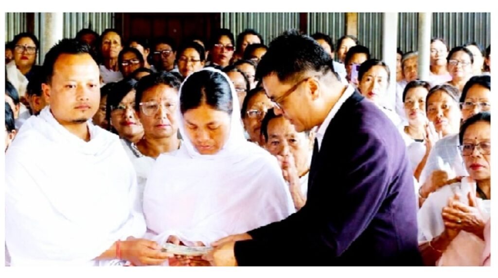 দাইমন্দ দোনর্স না ট্রোংলাউবীদা লৈবা অৱাবা তারবা ঈমূংদা শেলগী মতেং পাংখ্রে